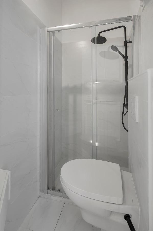 Small Design - Rosa, Bairro Alto * Lisbon